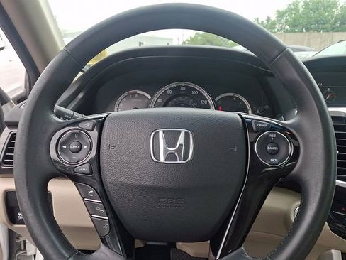 Used 2017 Honda Accord EX-L image 20
