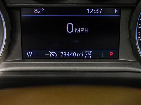 Used 2021 Chevrolet Suburban Z71 AWD/4WD image 17