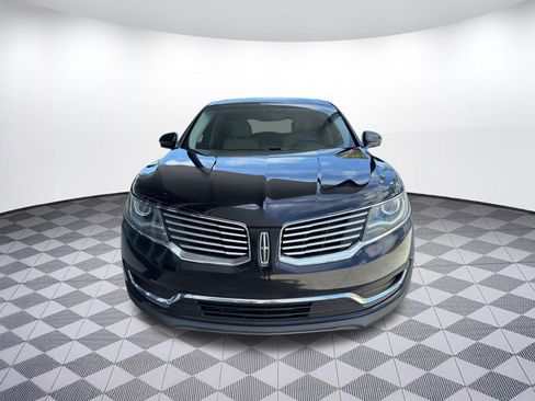 Used 2016 Lincoln MKX Select w/ Select Plus Package FWD image 6