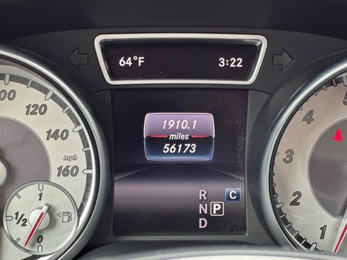 Used 2017 Mercedes-Benz GLA 250 image 18