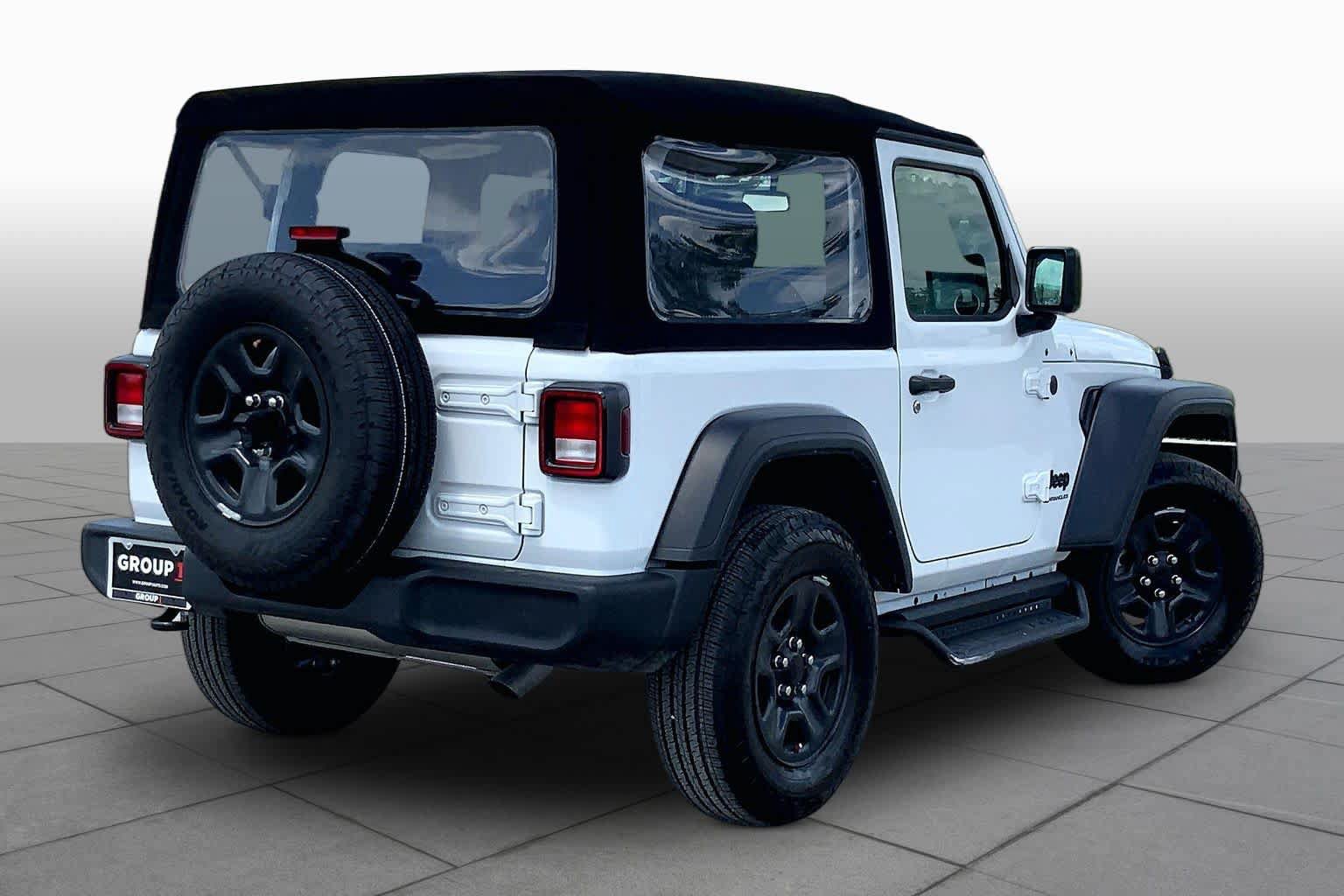 Used 2024 Jeep Wrangler Sport AWD/4WD image 13