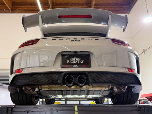 Used 2018 Porsche 911 GT3 RWD image 94