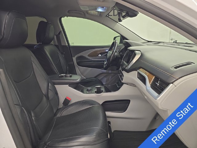 Used 2020 GMC Terrain SLE w/ Driver Convenience Package AWD/4WD image 10