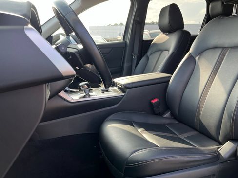 Used 2025 MAZDA CX-90 3.3 Turbo w/ Select Package AWD/4WD image 8