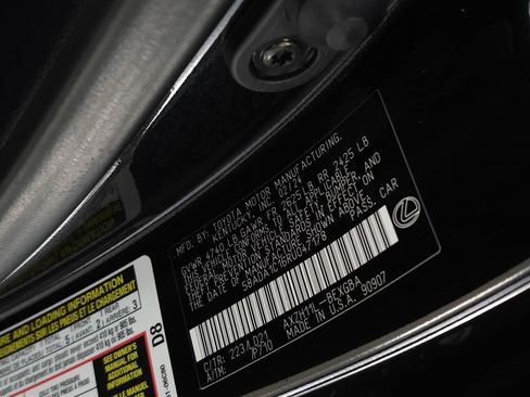 Certified 2024 Lexus ES 300h w/ Premium Package FWD image 35
