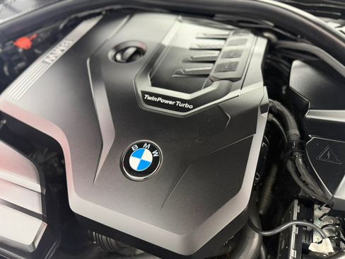 Used 2021 BMW 330i xDrive Sedan w/ Premium Package AWD/4WD image 34
