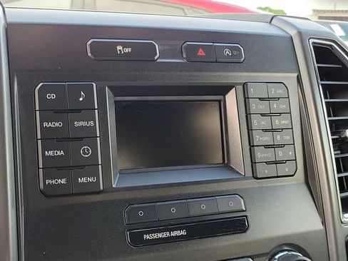 Used 2017 Ford F150 XLT RWD image 23