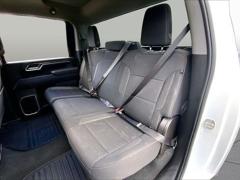 Used 2025 Chevrolet Silverado 2500 LT w/ Safety Package AWD/4WD image 20