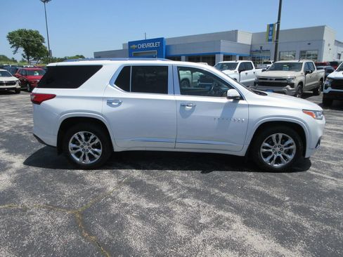 Certified 2018 Chevrolet Traverse High Country AWD/4WD image 6