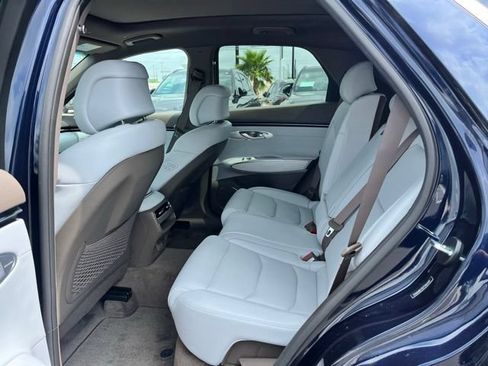 New 2026 Genesis GV70 2.5T Advanced AWD/4WD image 18