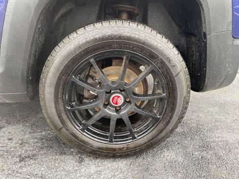 Used 2016 Jeep Renegade Sport w/ Power & Air Group image 33