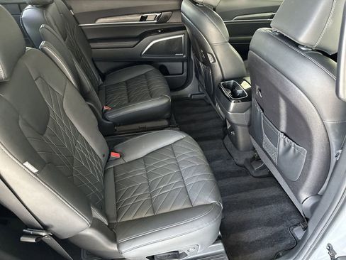 Used 2024 Kia Telluride SX X-Line AWD/4WD image 36