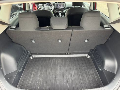 Used 2023 Kia Soul LX w/ Option Group 015 FWD image 42