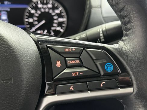 Used 2020 Nissan Altima 2.5 SV FWD image 22