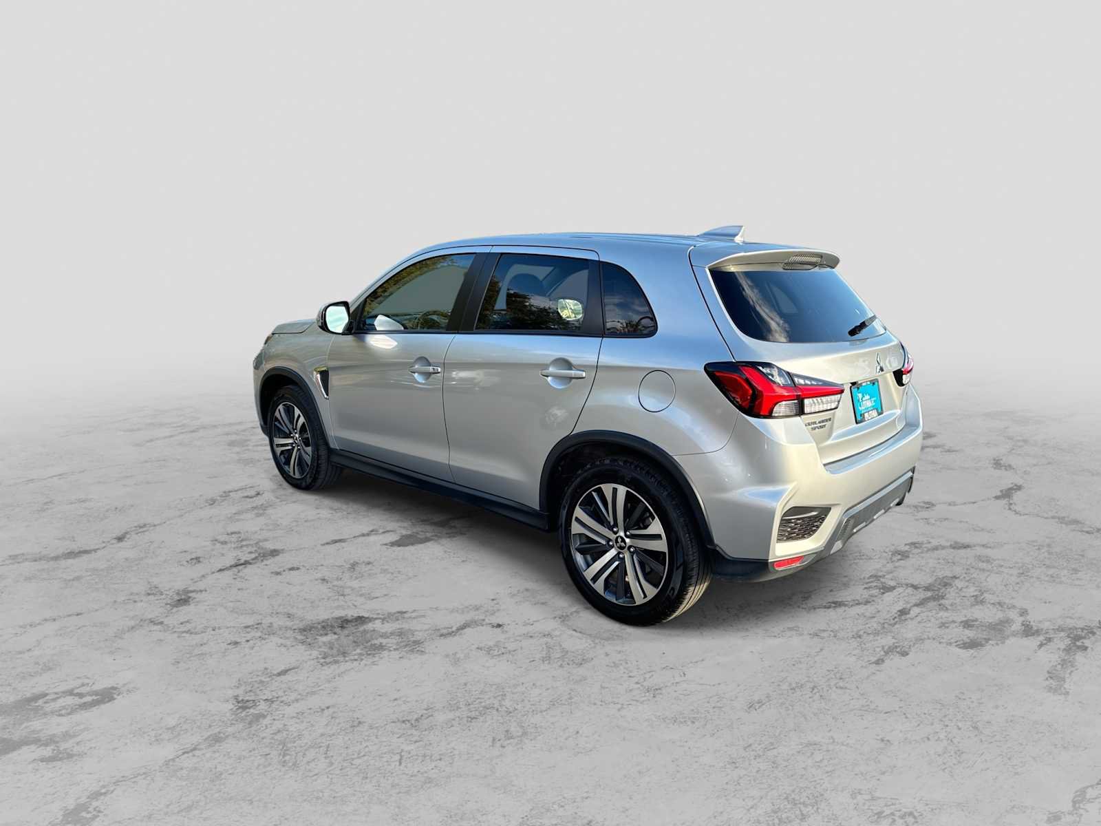 Used 2024 Mitsubishi Outlander Sport SE AWD/4WD image 6