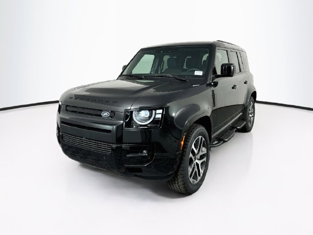 New 2026 Land Rover Defender 110 X-Dynamic SE AWD/4WD image 1