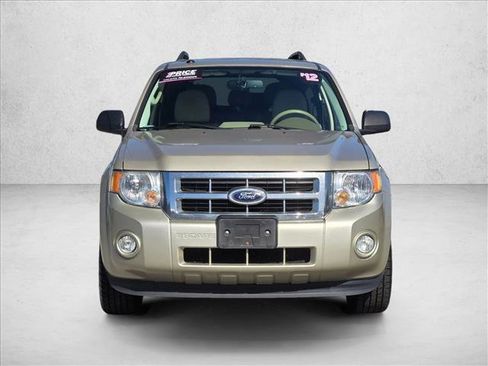 Used 2012 Ford Escape XLT image 2