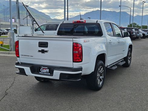 Used 2020 Chevrolet Colorado Z71 AWD/4WD image 3