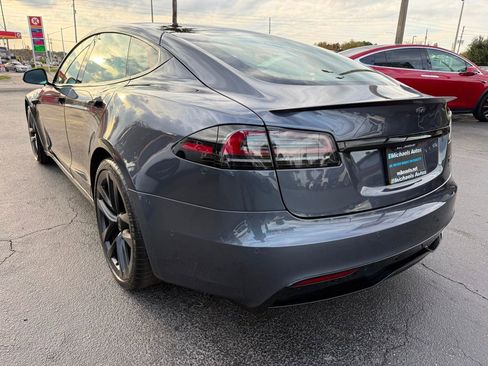 Used 2023 Tesla Model S Plaid image 7