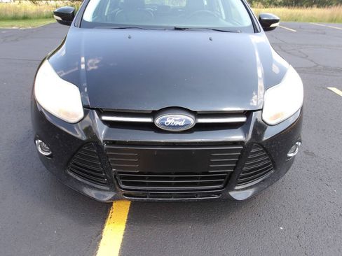 Used 2014 Ford Focus SE FWD image 26