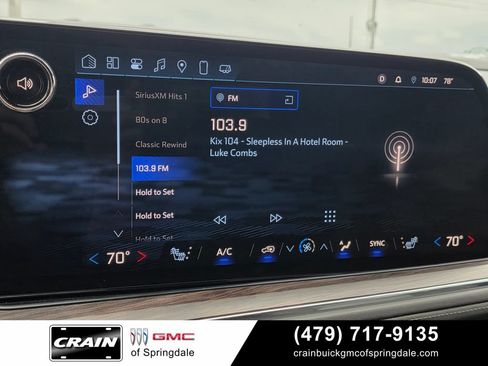 Used 2025 Chevrolet Tahoe Z71 AWD/4WD image 16