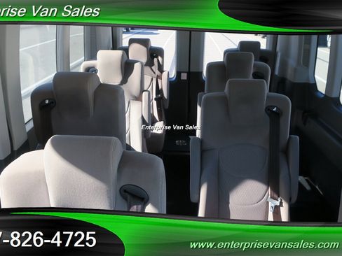 Used 2023 Ford Transit 350 XLT image 2