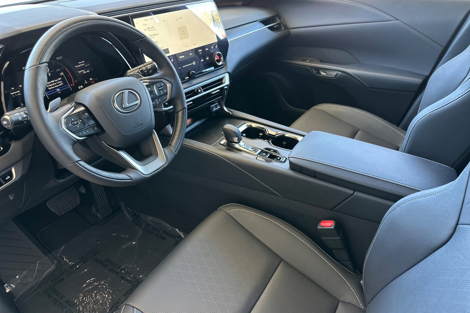 New 2026 Lexus RX 350 Premium Plus w/ Accessory Package (2T) FWD image 4