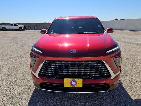 New 2026 Buick Enclave Avenir w/ Super Cruise Package image 8