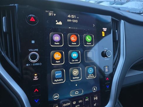Used 2020 Subaru Outback Premium image 22