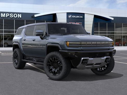 New 2025 GMC Hummer EV 3X w/ LPO, Dark Essentials Package image 31