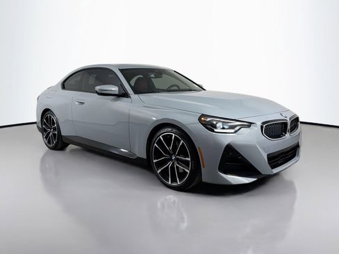 Certified 2024 BMW 230i Coupe w/ M Sport Package image 4