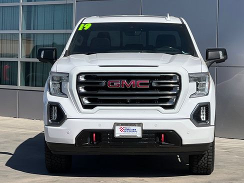 Used 2019 GMC Sierra 1500 AT4 w/ AT4 Premium Package AWD/4WD image 6