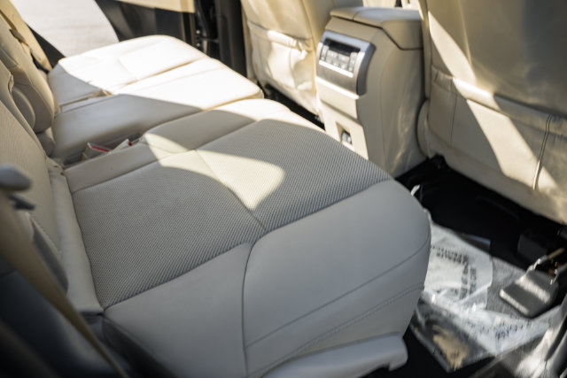 Used 2022 Lexus GX 460 Premium w/ Premium Plus Package AWD/4WD image 31