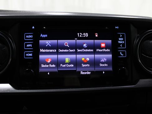 Used 2019 Toyota Tacoma TRD Off-Road image 18