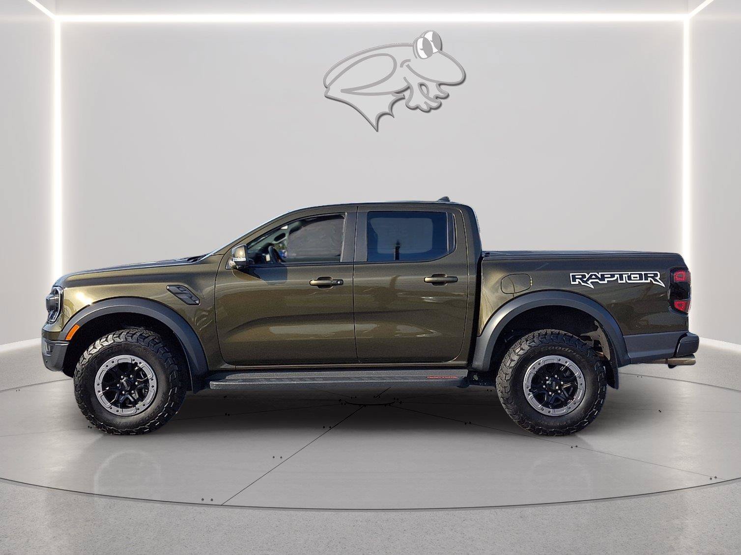 Used 2025 Ford Ranger Raptor AWD/4WD image 2