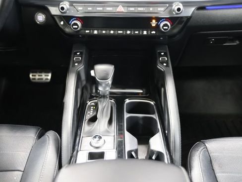 Used 2022 Kia Telluride SX w/ SX Prestige Package AWD/4WD image 38