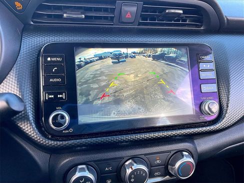 Used 2023 Nissan Kicks SV w/ Interior Electronics Package image 18