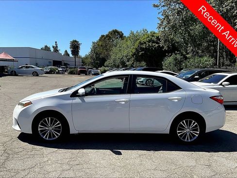 Used 2014 Toyota Corolla LE image 7
