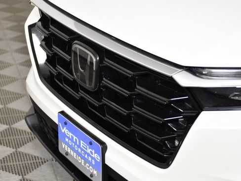 Certified 2024 Honda CR-V EX image 11