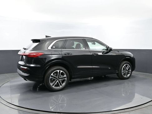 New 2026 Audi Q5 Premium AWD/4WD image 25