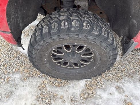 Used 2019 Chevrolet Silverado 1500 Custom image 7