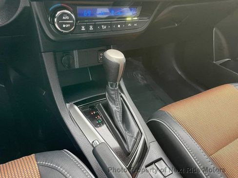 Used 2015 Toyota Corolla S FWD image 23