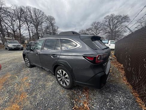 Used 2024 Subaru Outback Limited image 4