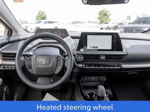 Used 2026 Toyota Prius XLE AWD/4WD image 15