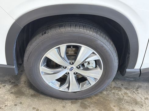 Certified 2025 Subaru Ascent Premium AWD/4WD image 15