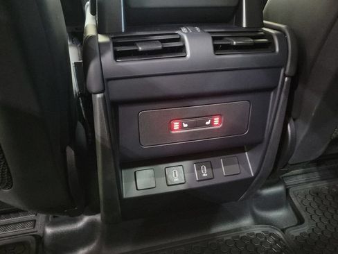 New 2026 Land Rover Defender 110 S AWD/4WD image 23