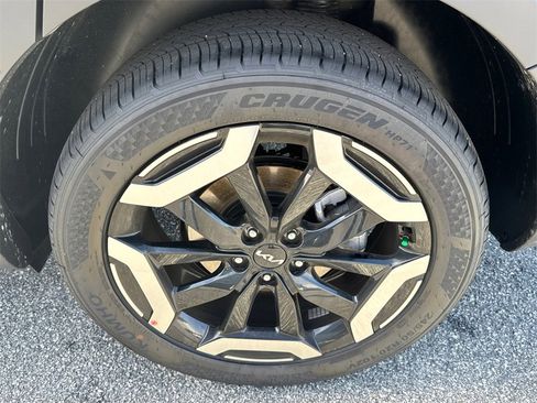 Used 2025 Kia Telluride S image 20