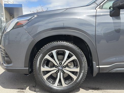 Certified 2023 Subaru Forester Limited AWD/4WD image 10
