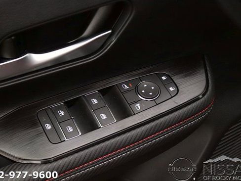 New 2026 Nissan Kicks SR FWD image 11