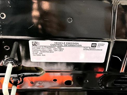 Used 2025 Chevrolet Blazer EV RS image 34